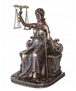 Figurka Temida siedząca Veronese Symbol Sprawiedliwości